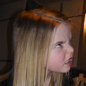 Meet your Posher, Lola